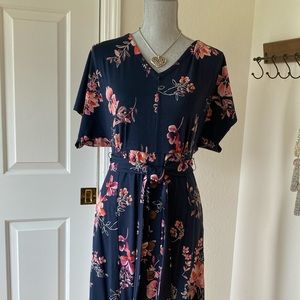 J-Jill Short sleeve floral dress Size petite small